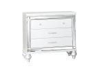 Sterling Queen 5 PC LED Bedroom set made with wood in White Color